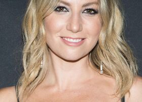Ari Graynor
